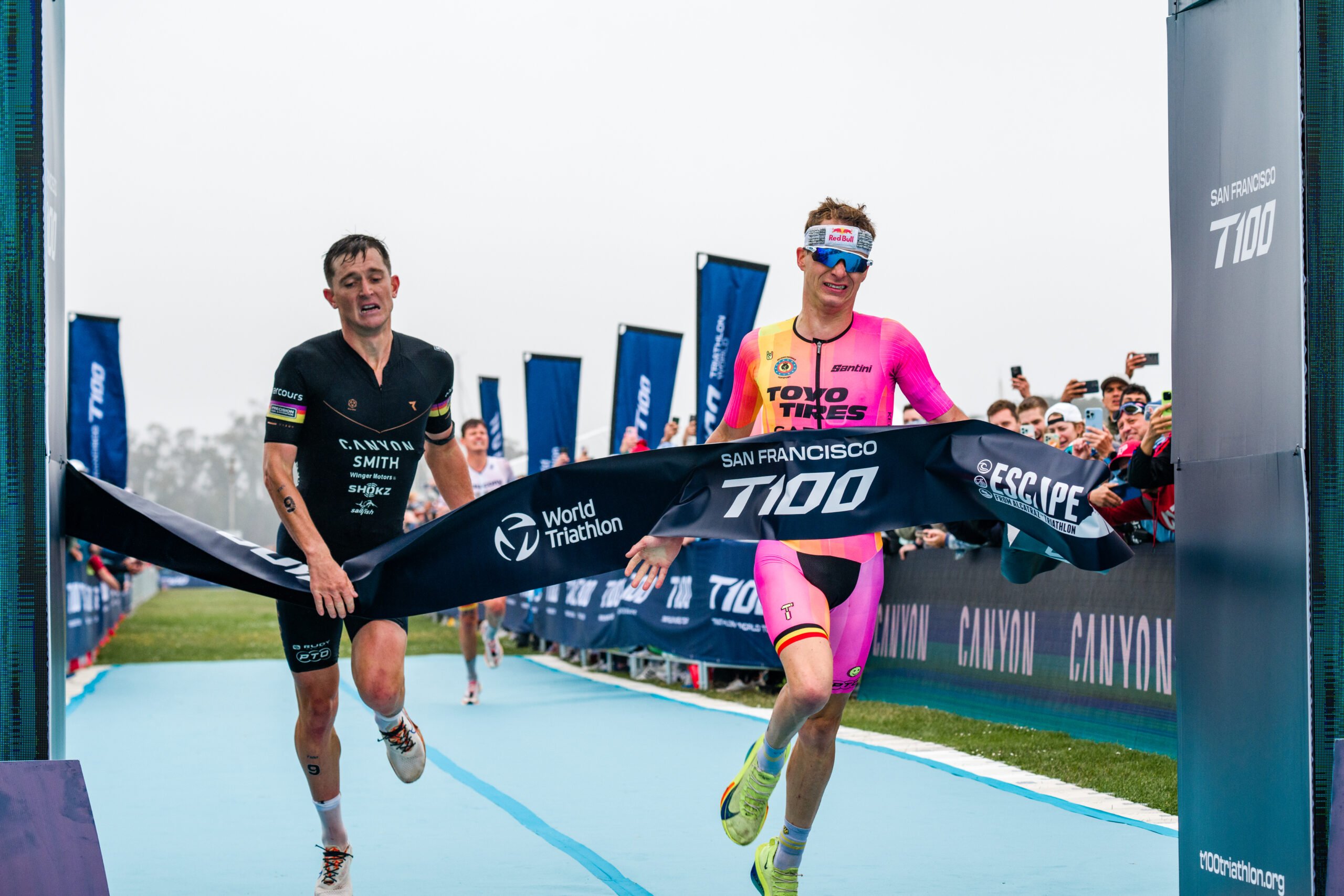 T100 Sprint Finish